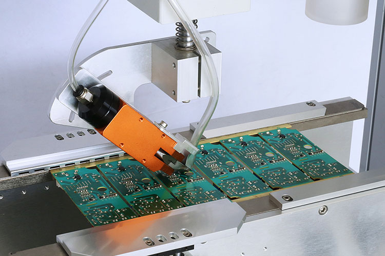 PCB剪脚